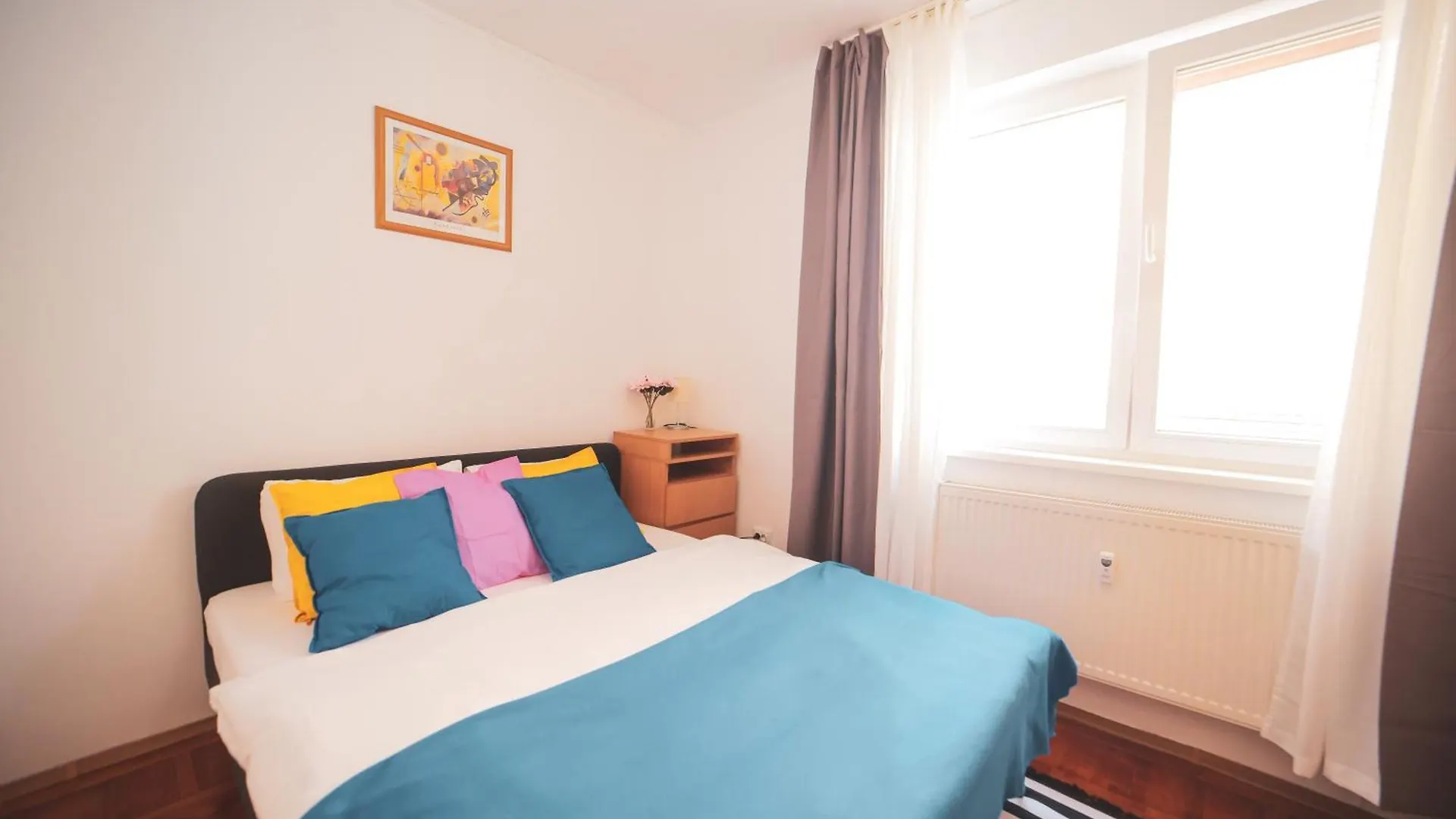 Central Bliss Apartament 3 Rooms -Old Town Bukarest Rumänien